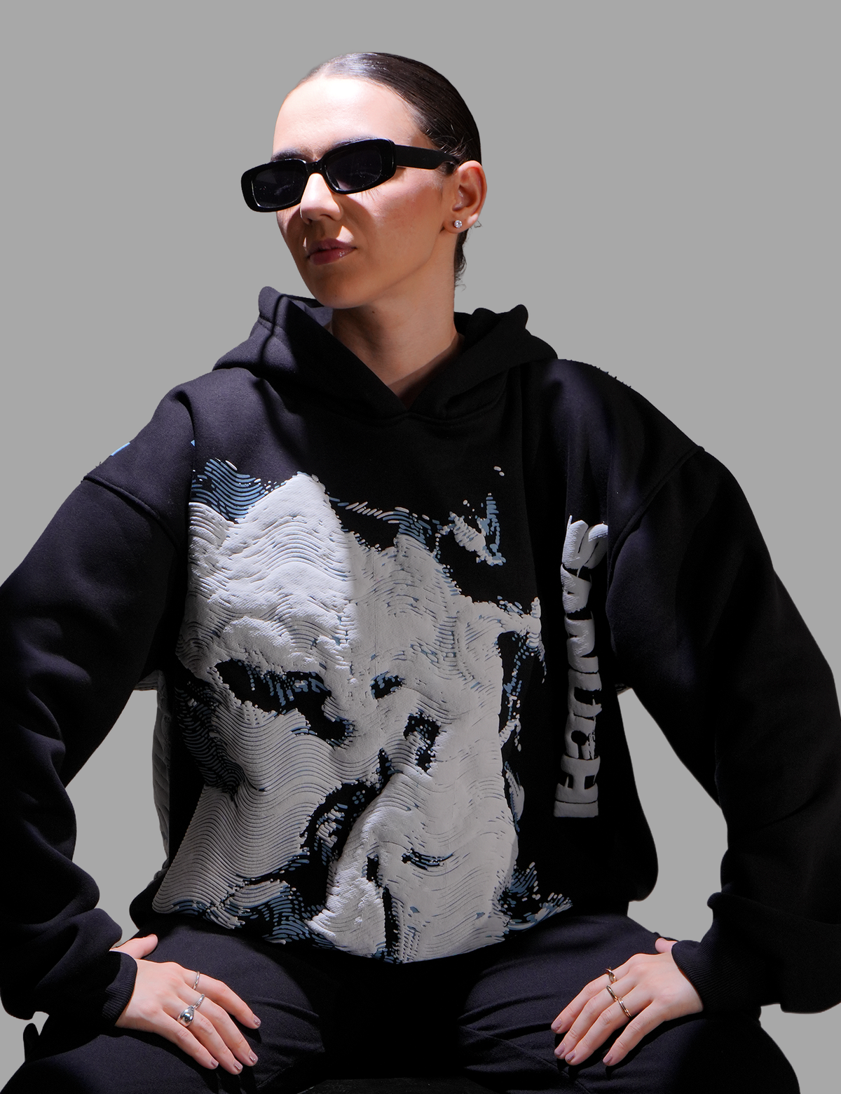 Waves Hoodie - Black