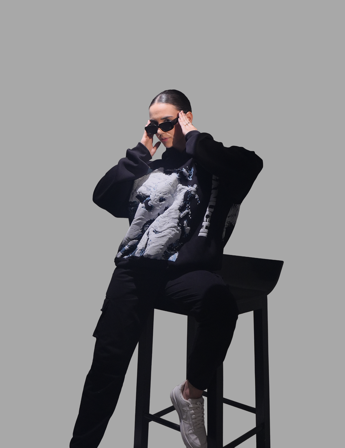 Waves Hoodie - Black