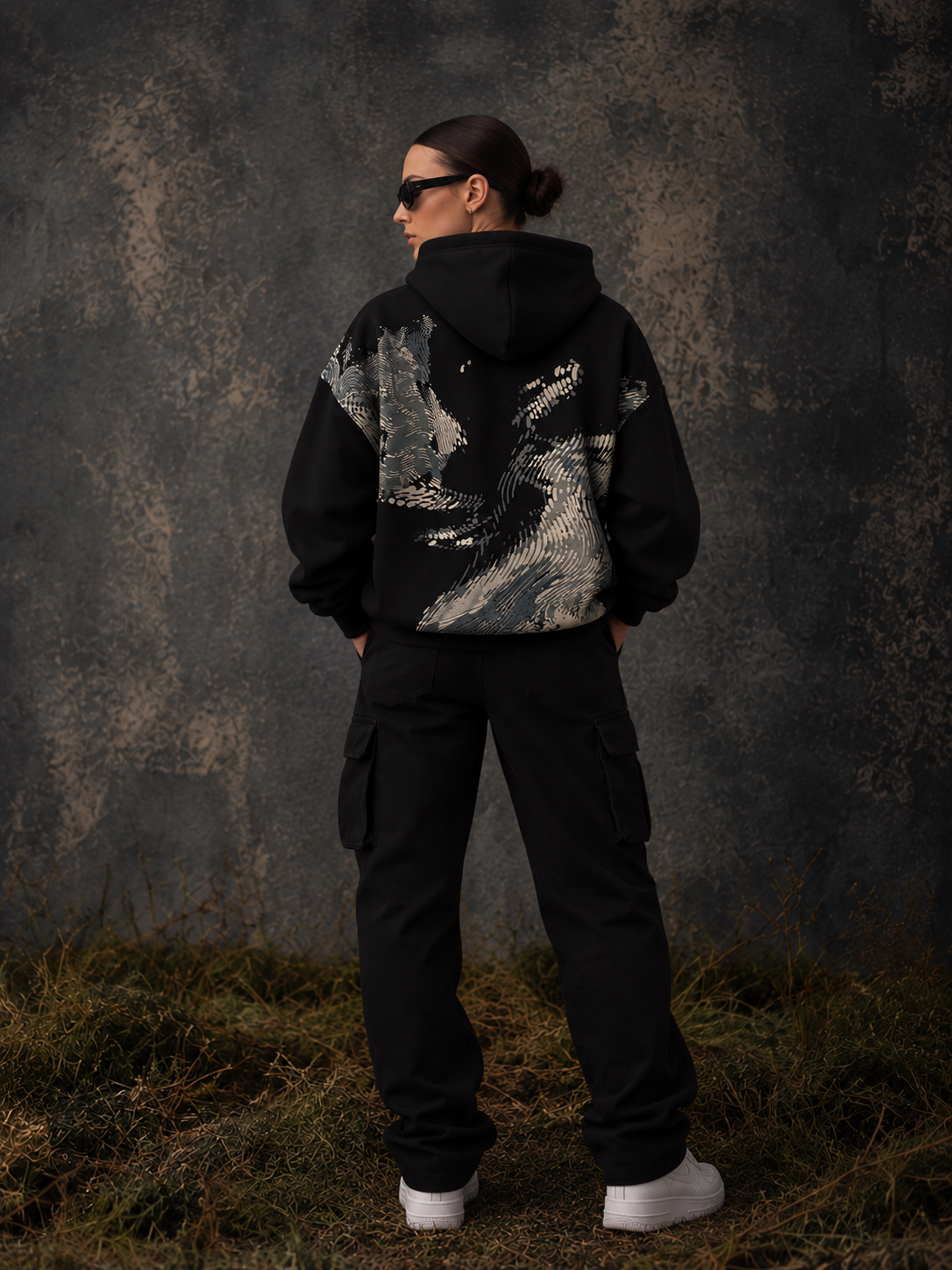 Waves Hoodie - Black